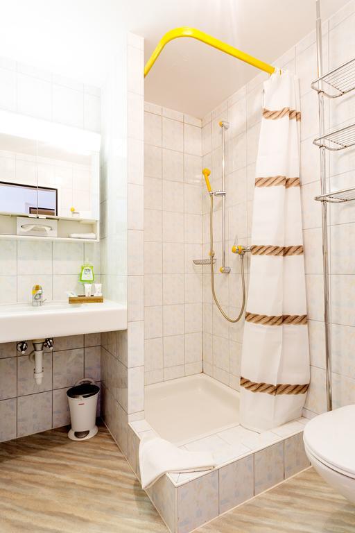 Hotel B&B Susom Surlej Сільваплана Екстер'єр фото