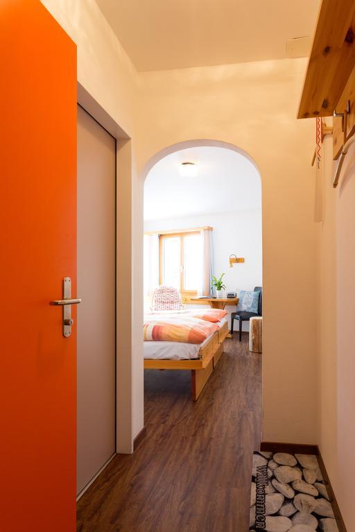 Hotel B&B Susom Surlej Сільваплана Екстер'єр фото